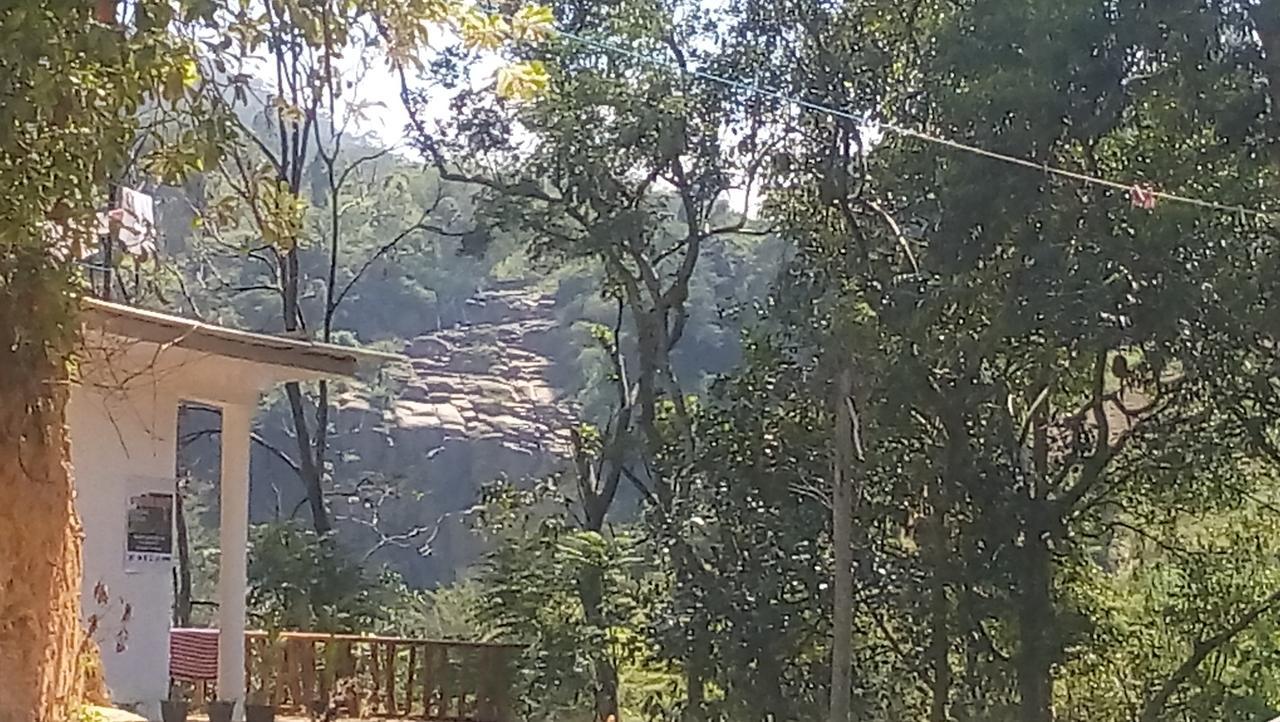 Serenity Homestay Элла Экстерьер фото